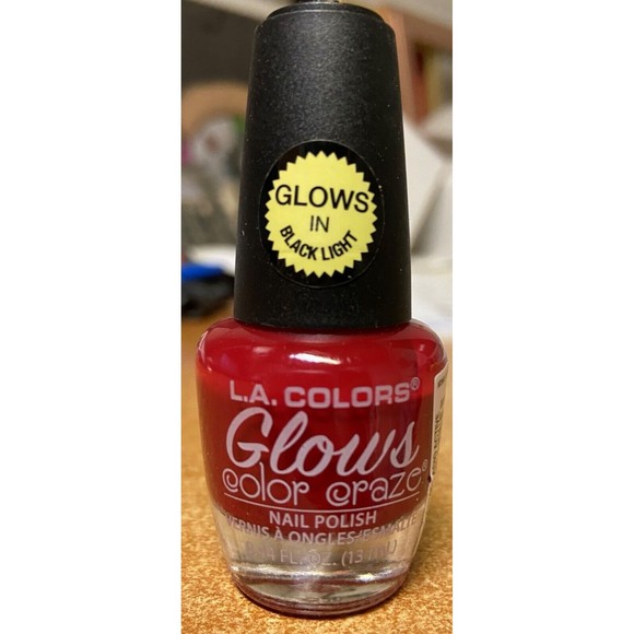 LA Colors Color Craze Glows Nail Polish -13ml 0.44oz-  #68245 Radio Active NEW - Picture 1 of 1